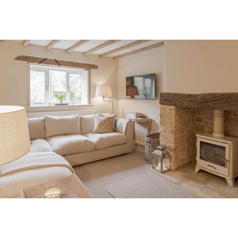 East Barn Cottage - Refurbished Barn Conversion!