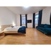 Elegant 2BR Apt.@Wiener Stadthalle/Central Located