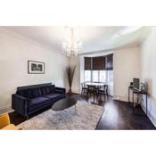 Elegant Airy 2 Bedroom Flat in Paddington