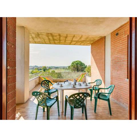 Elegant apartment in Tuoro sul Trasimeno with pool