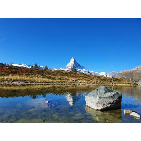 Emelie Zermatt 4****