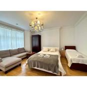 En Suite Room & Private Bathroom, in Marylebone, Paddington #room name is paris#