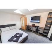 Ensuite style Studio in Selly Oak