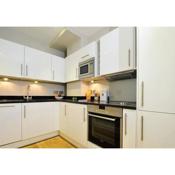 Entire London studio with Kitchenette