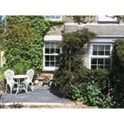 Escape to Ancarva Cottage near Falmouth