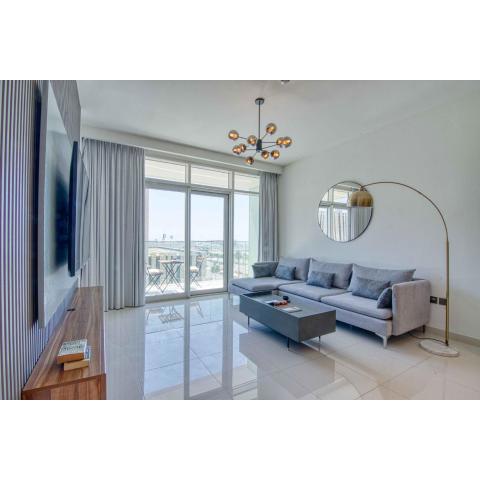 Exquisite 2BR Apartment in Emaar Beachfront