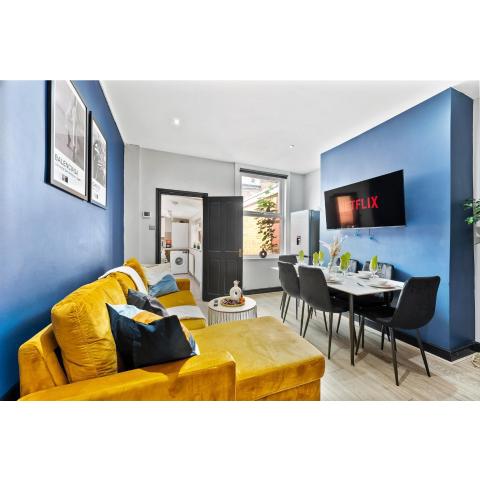 Exquisite 4 bed in Leeds - Sleeps 10 - Parking