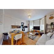 Fantastic 2 bedroom flat near to Notting Hill