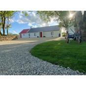 FARM STAY THE GLEBE COTTAGE KILREA