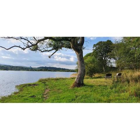 Fauld O Wheat Shepherds Hut , Loch Ken ,Off Grid