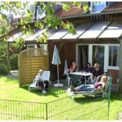 Ferienhaus für Zwei- und Vierbeiner mit Terrasse und Garten, gerne eingezäunt inkl kostenfreiem W-
