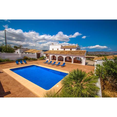 Finca Pere - panoramic hillside holiday house in Benissa