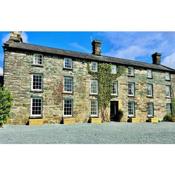 Finest Retreats - Snowdonia Manor Y Llwyn Manor