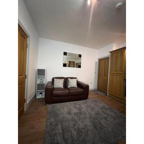 Flat 3 Rylands Street