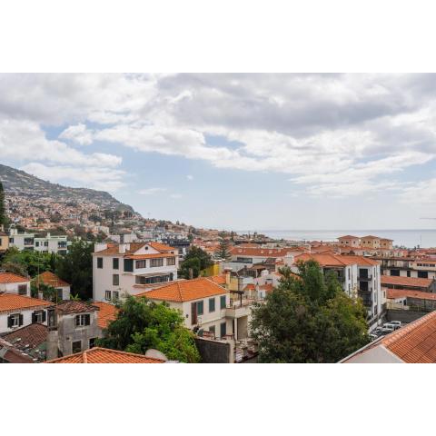 FLH Funchal Studio with Balcony