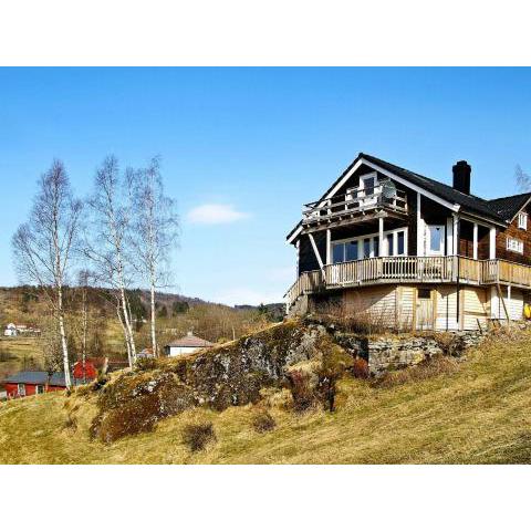 Four-Bedroom Holiday home in Bygstad 2