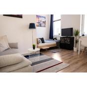 FULL HOUSE Studios - Blue Apartment - NETFLIX, WiFi inkl