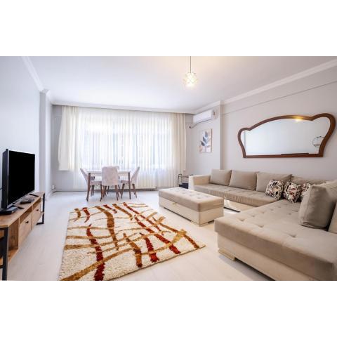 Fully Equipped Cozy Home in Kadikoy