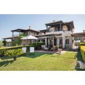 Galini Villa, 3 bdrms, sea views & private garden