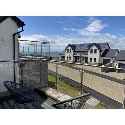 Galwad y Mor, Contemporary Detached Home - sleeps 8