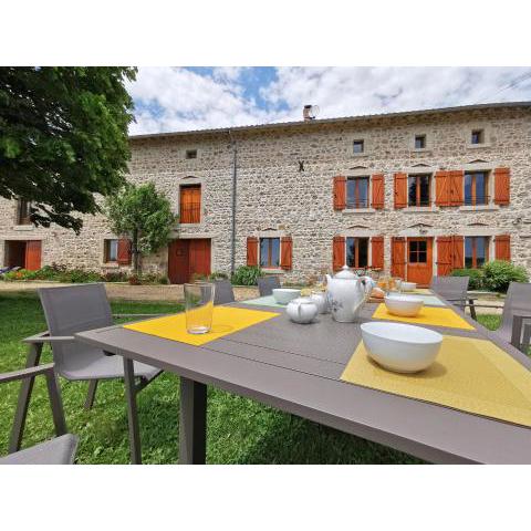 Gîte Craponne-sur-Arzon, 6 pièces, 9 personnes - FR-1-582-346