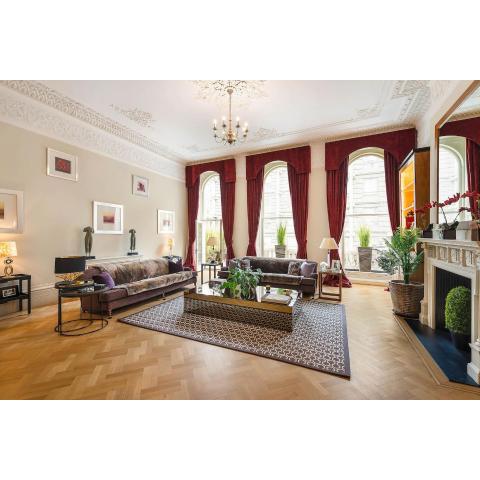 Grand Ambassadorial Duplex Apartment Hyde Park