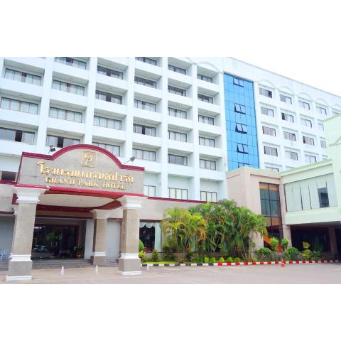 Grand Park Hotel