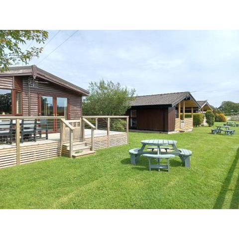 Green View Lodges