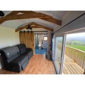 Hafan y Mynydd - Accessible double shepherd hut