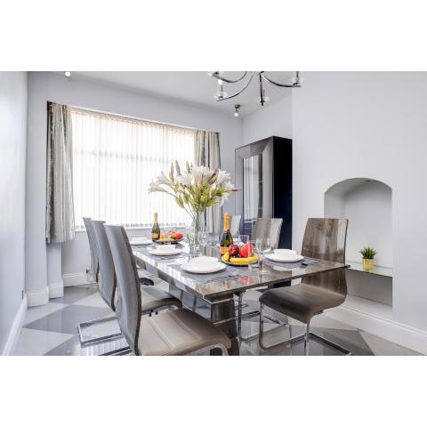 Haus Luxury Four Bedroom Townhouse - Edgbaston - Parking- TOP RATED