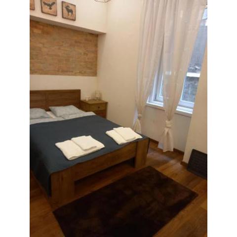 Hi-Bp Liszt Ferenc square Studio apartment