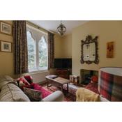 HIGH SAINT COTTAGE - Stunning 3 Bed Accommodation located in Ripon, North Yorkshire