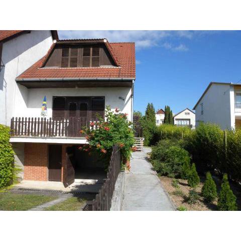 Holiday home Balatonalmadi/Balaton 17936