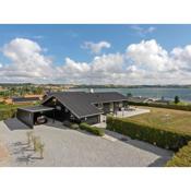 Holiday Home Beowulf - 200m from the sea in SE Jutland by Interhome