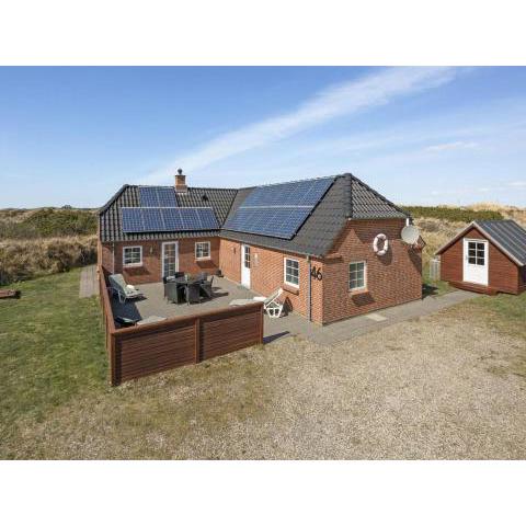 Holiday Home Didrika - 800m from the sea in Western Jutland by Interhome