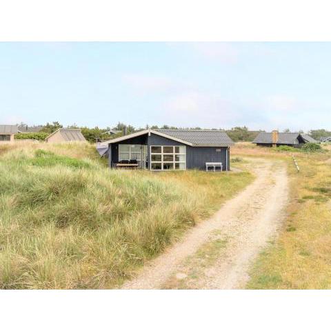 Holiday Home Drifa - 600m from the sea in Western Jutland by Interhome