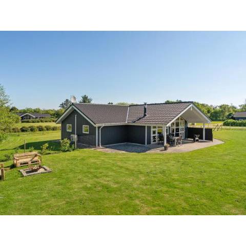 Holiday Home Eicke - 12km from the sea in Western Jutland by Interhome