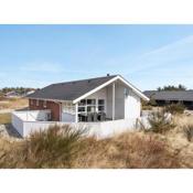 Holiday Home Esir - 800m from the sea in Western Jutland by Interhome