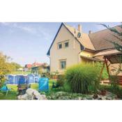 Holiday home in Balatonkeresztur 41050