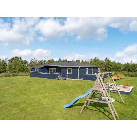 Holiday Home Ingwio - 1-5km from the sea in NW Jutland by Interhome