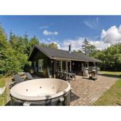 Holiday Home Lenja - 2km from the sea in Western Jutland by Interhome