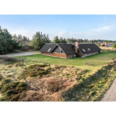 Holiday Home Lidija - 850m from the sea in Western Jutland by Interhome