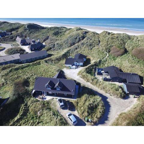 Holiday Home Maren - 150m from the sea in NW Jutland by Interhome