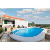 Holiday Home Sego with Heated Pool