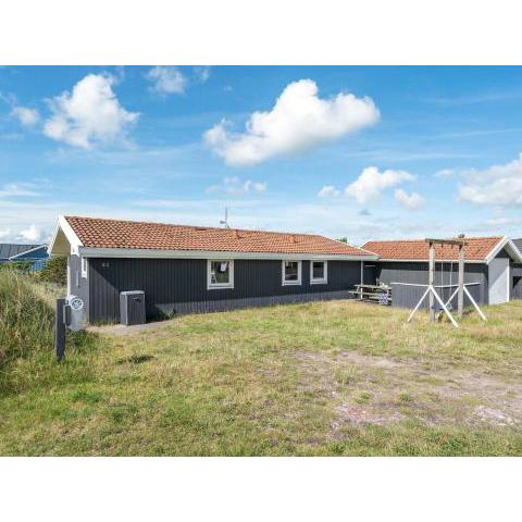 Holiday Home Siri - 400m from the sea in NW Jutland by Interhome