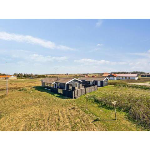 Holiday Home Viveka - 500m from the sea in Western Jutland by Interhome