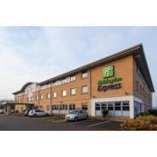 Holiday Inn Express East Midlands Airport, an IHG Hotel