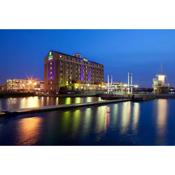 Holiday Inn Express Manchester - Salford Quays, an IHG Hotel