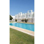 Homes of Spain, Casa Duplex Urbanizacion Fuentemar a 400m de la playa con WIFI