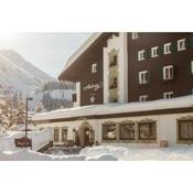 Hotel Arlberg Lech